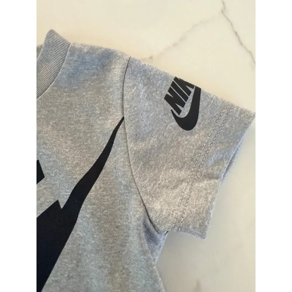 Nike Short Sleeve Graphic Tee Gray with Black Logo